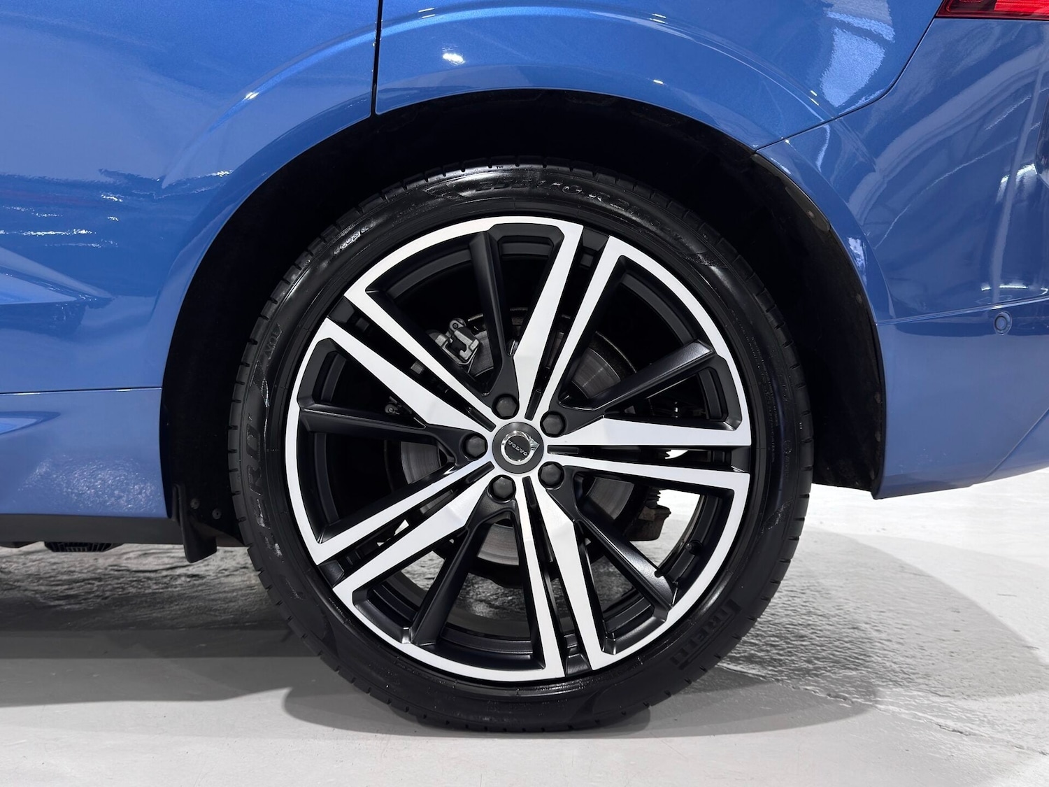 Used Volvo XC60 2019 for sale - 78015911: Photo 43