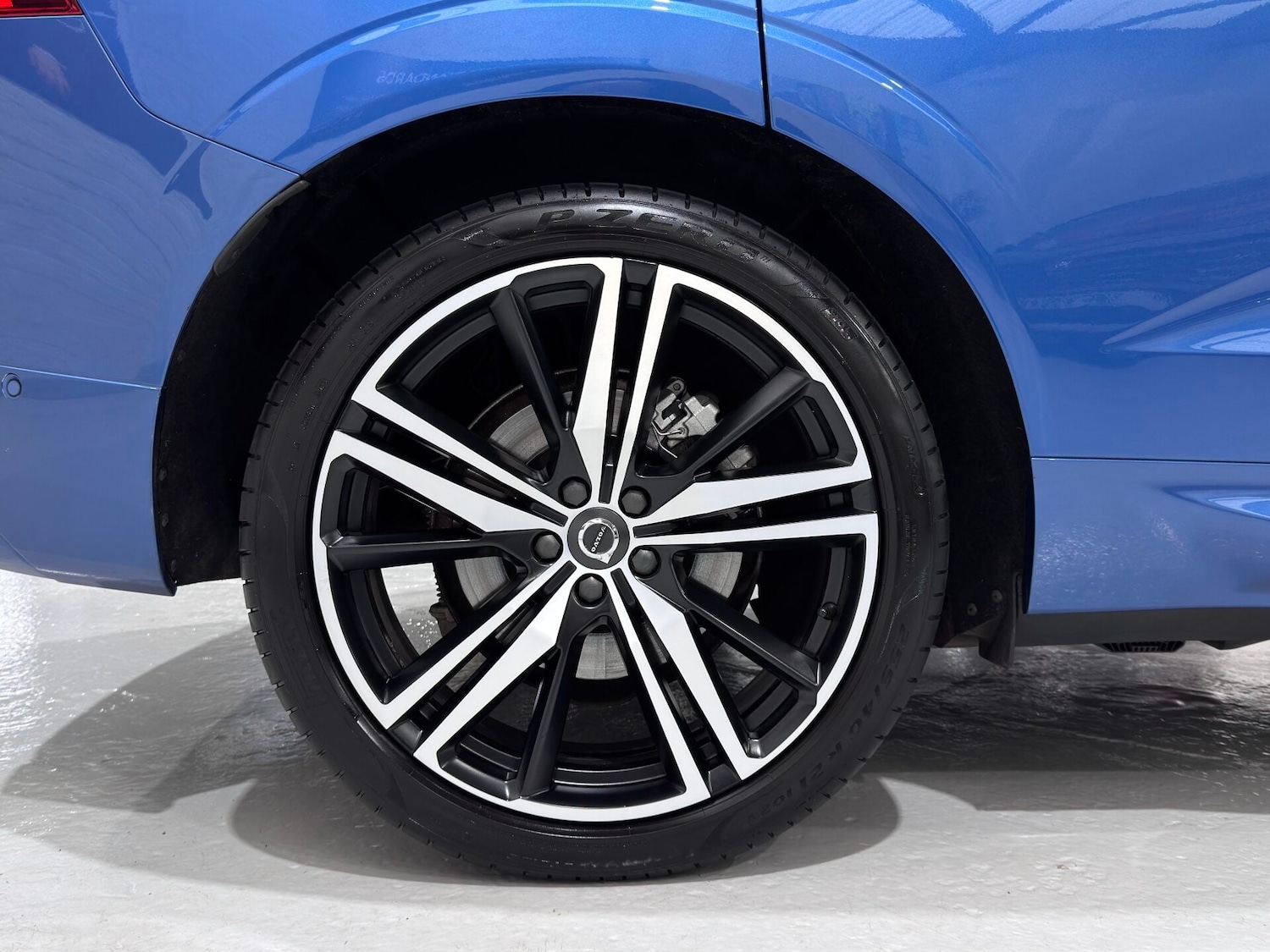 Used Volvo XC60 2019 for sale - 78015911: Photo 45