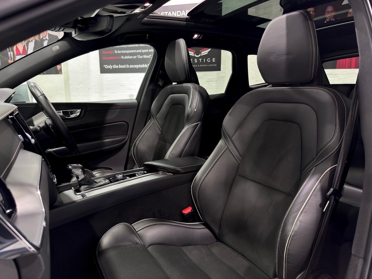 Used Volvo XC60 2019 for sale - 78015911: Photo 52