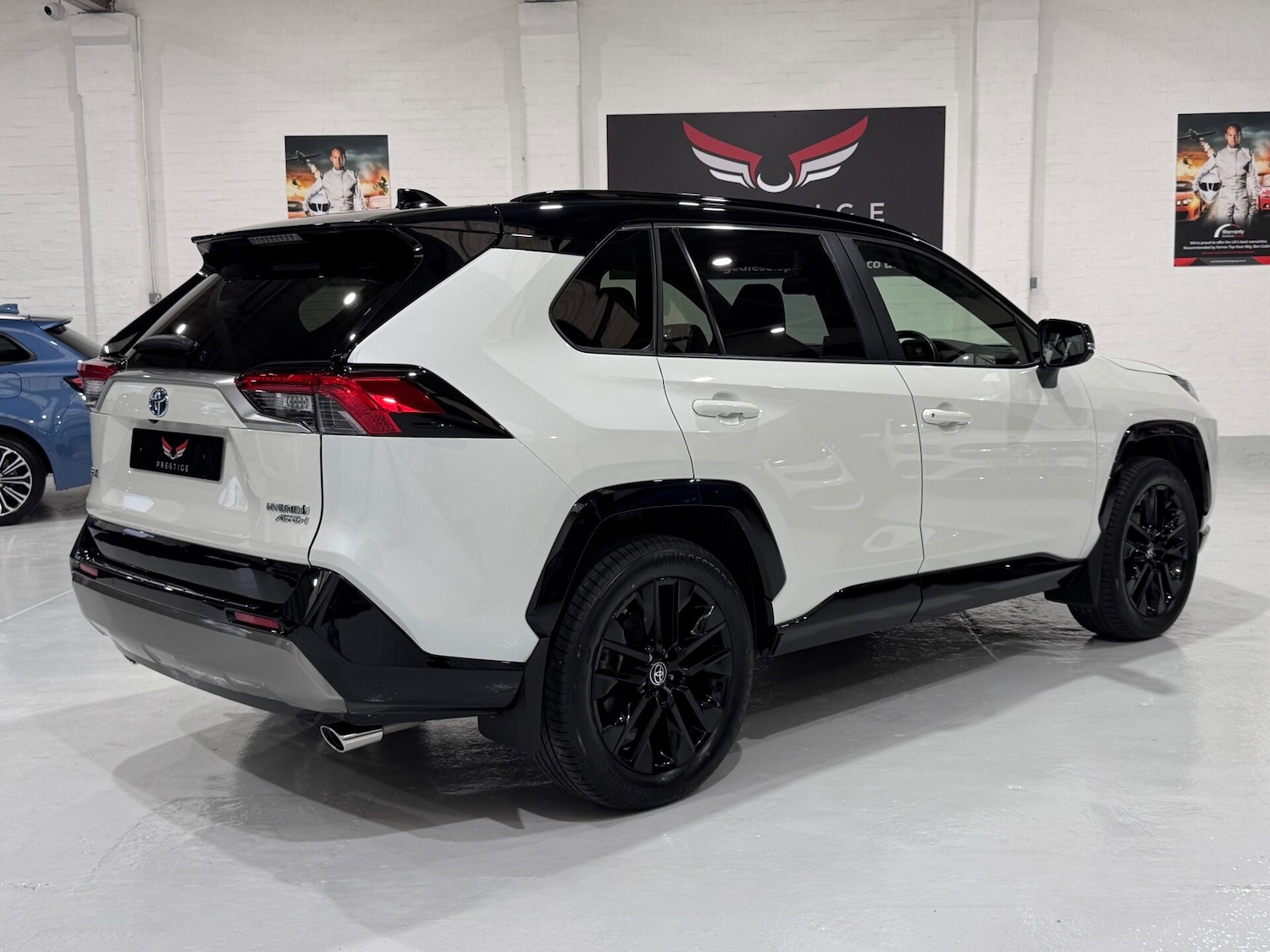 Used Toyota RAV4 2022 for sale - 76615692: Photo 15