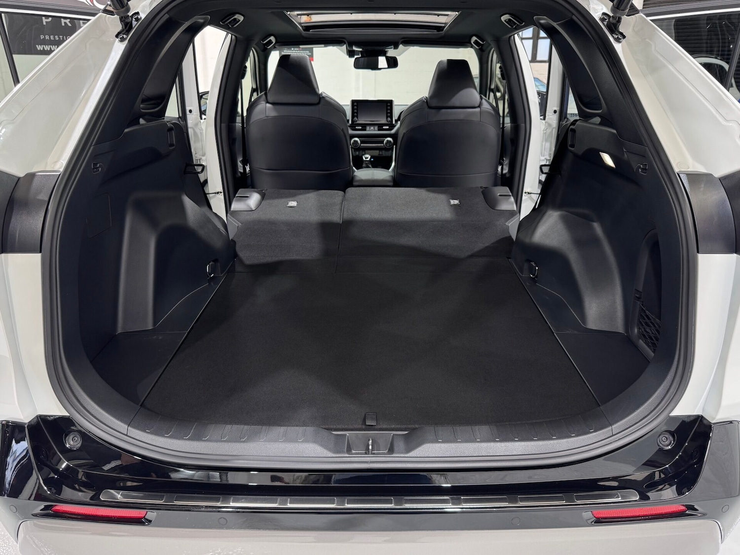 Used Toyota RAV4 2022 for sale - 76615692: Photo 21