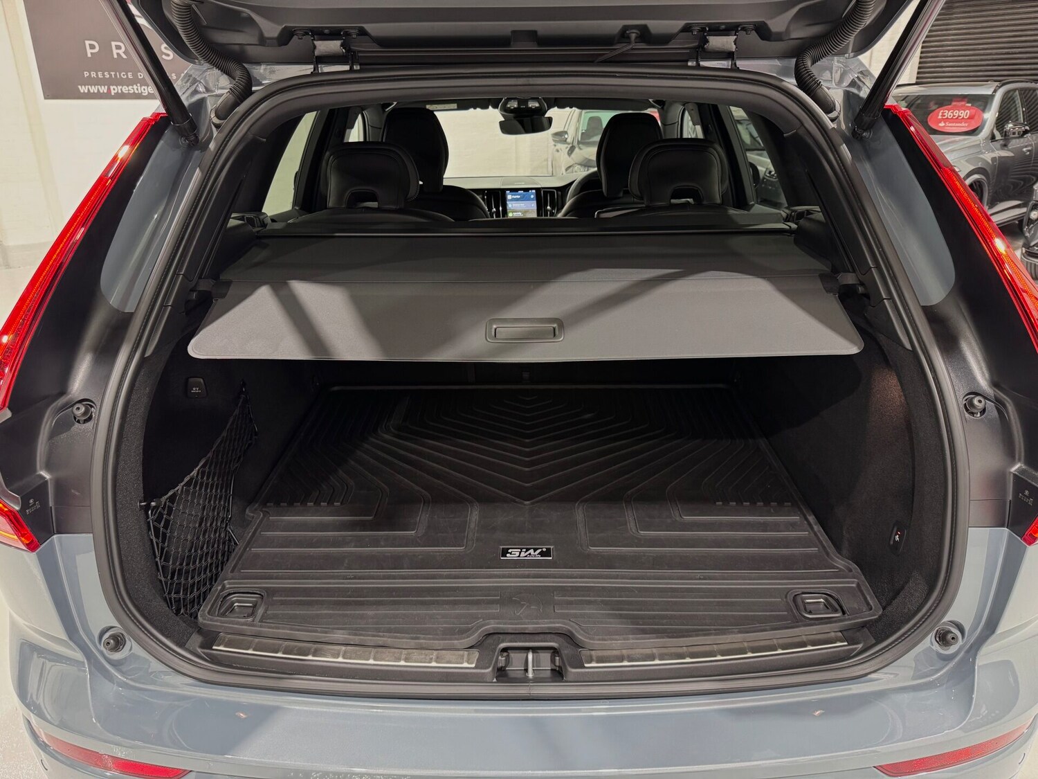 Used Volvo XC60 2023 for sale - 76615695: Photo 18