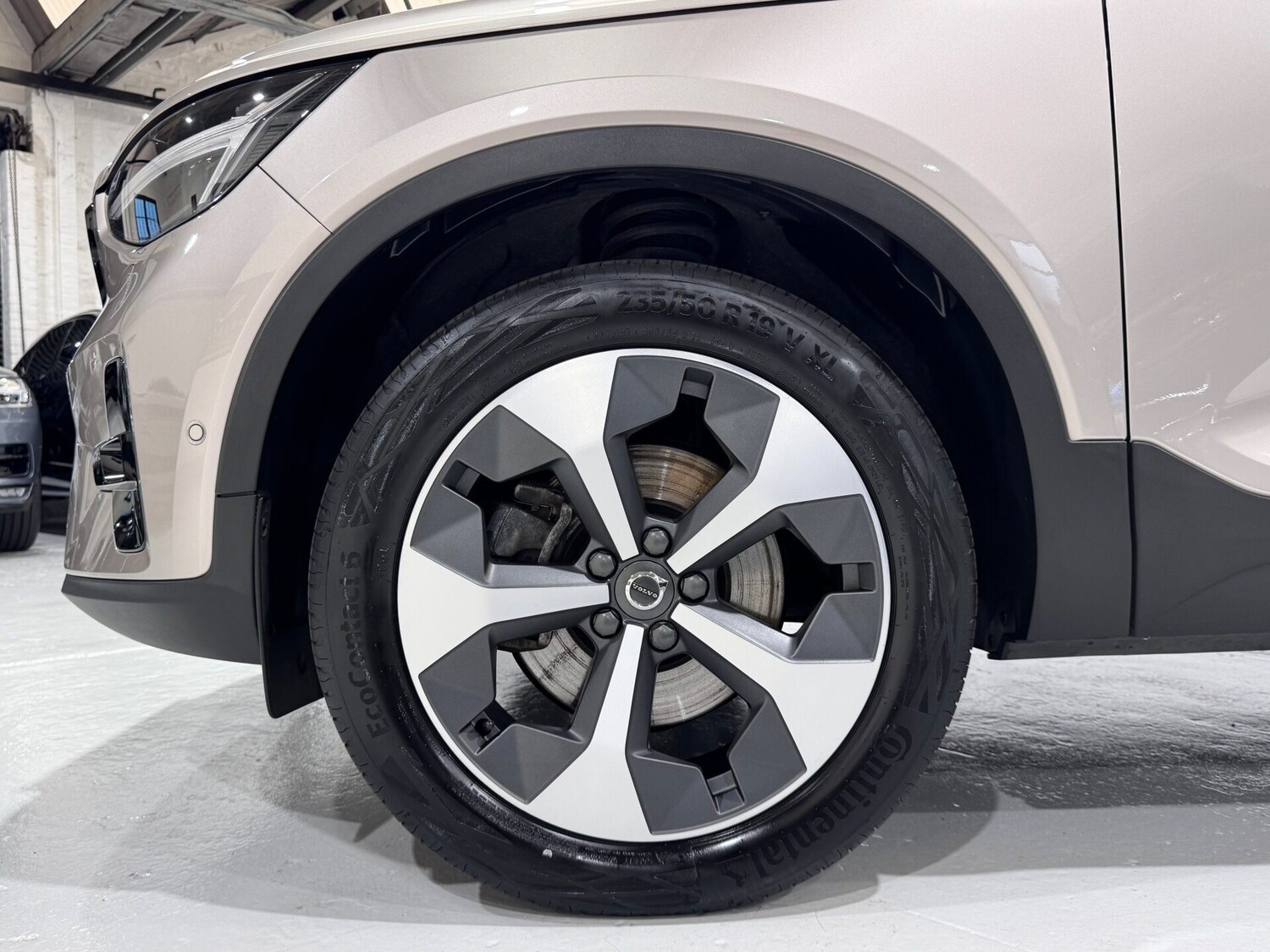 Used Volvo XC40 2022 for sale - 76615687: Photo 18