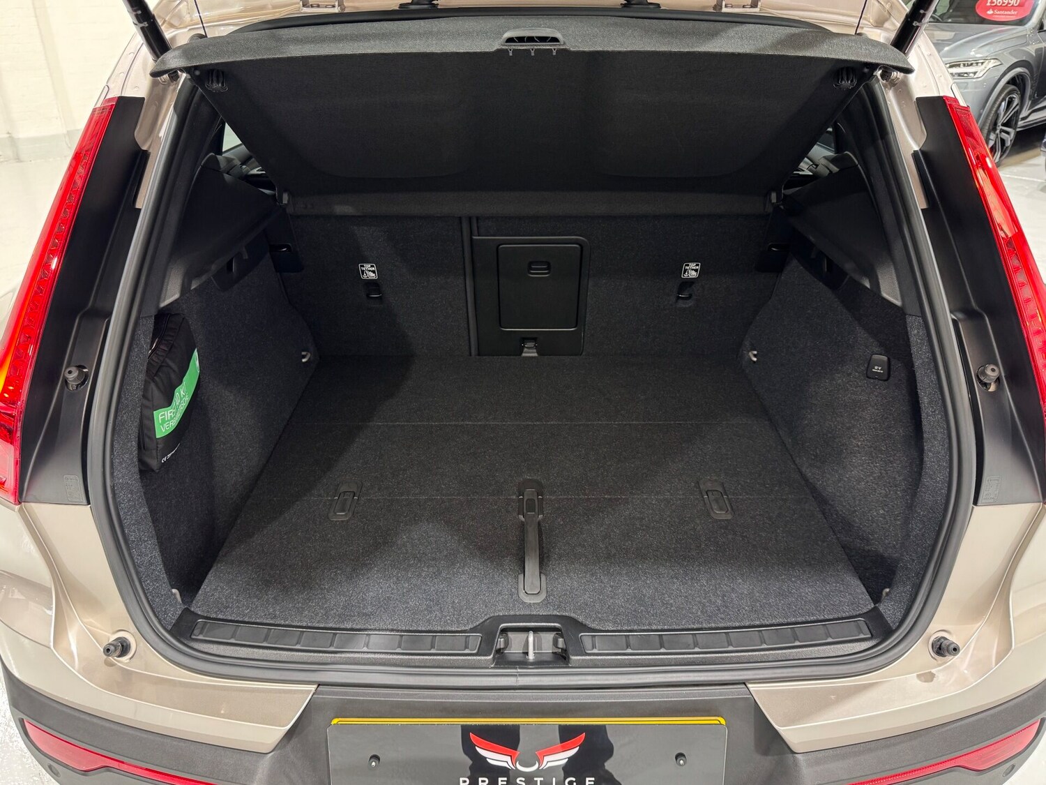 Used Volvo XC40 2022 for sale - 76615687: Photo 20