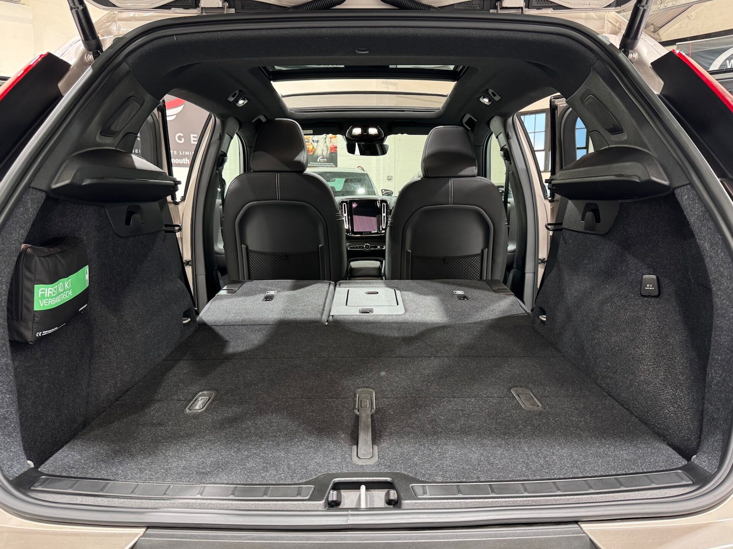 Used Volvo XC40 2022 for sale - 76615687: Photo 24