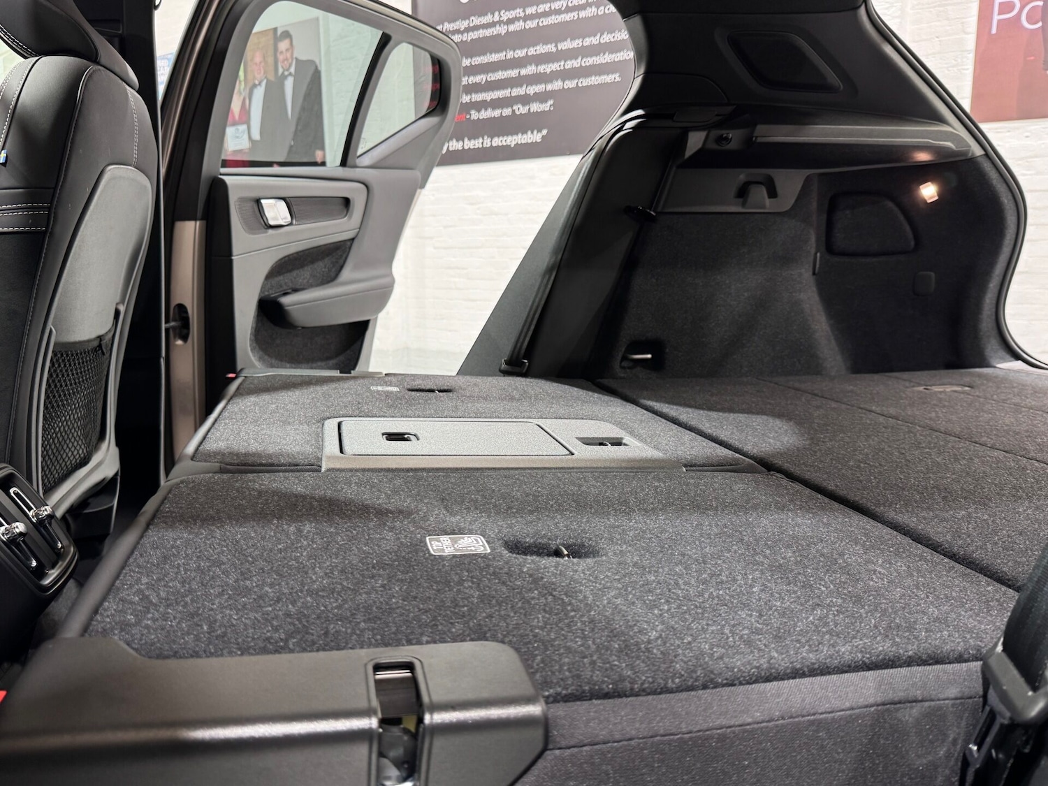 Used Volvo XC40 2022 for sale - 76615687: Photo 25