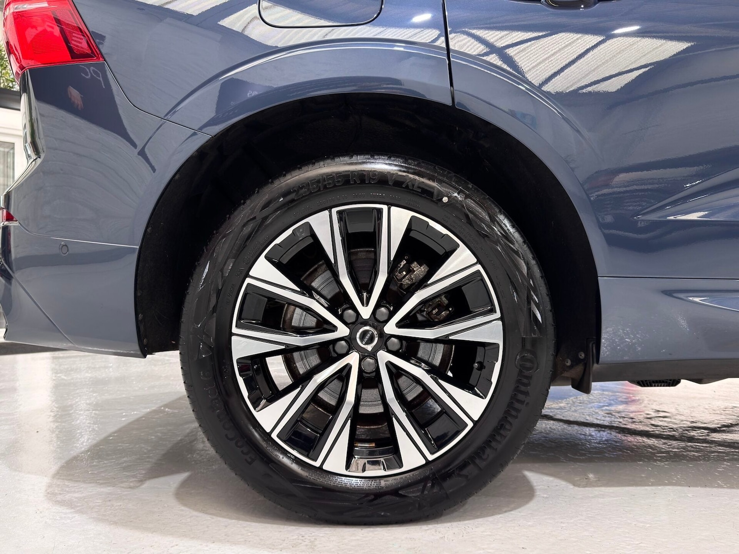 Used Volvo XC60 2023 for sale - 78122878: Photo 18