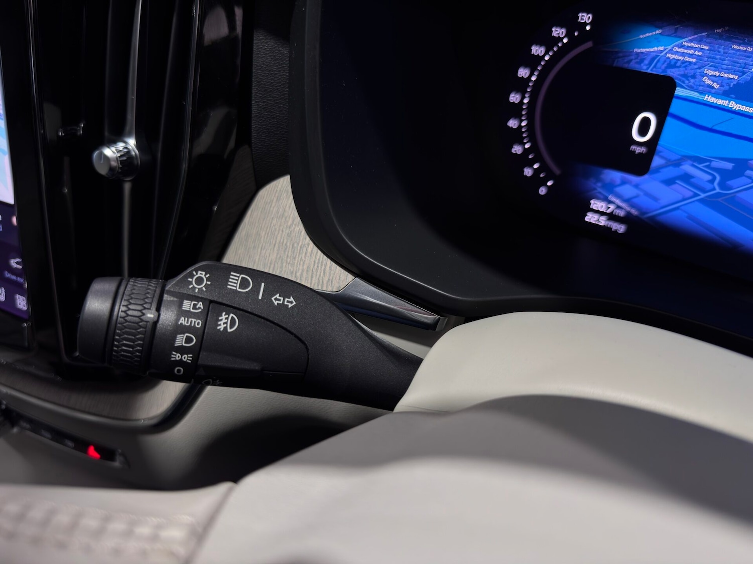 Used Volvo XC60 2023 for sale - 78122878: Photo 43