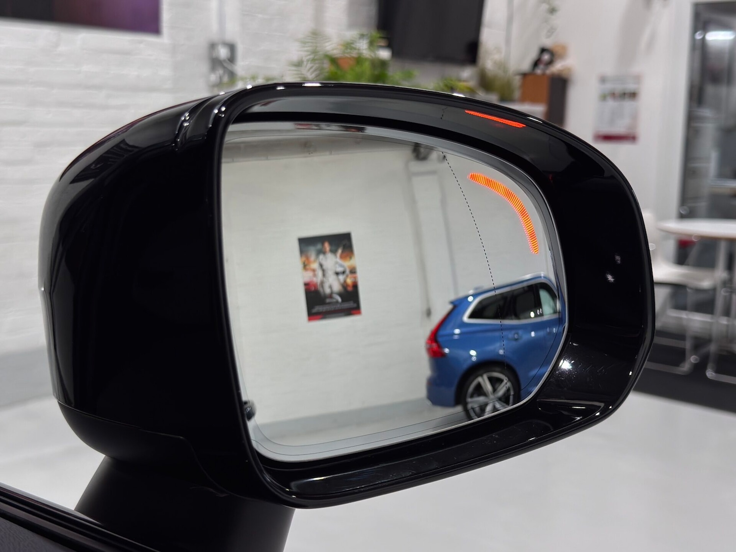 Used Volvo XC60 2023 for sale - 78122878: Photo 47