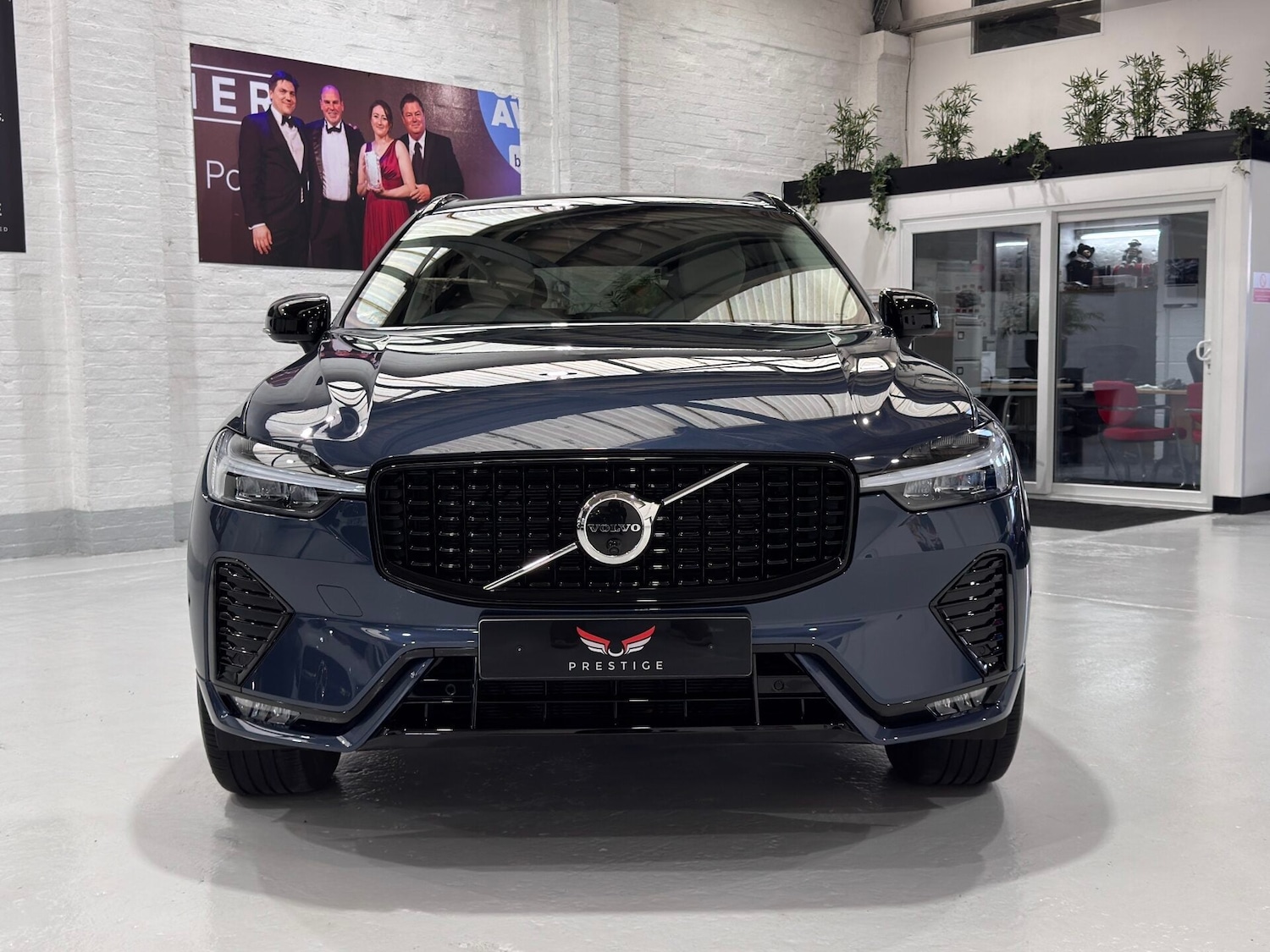 Used Volvo XC60 2023 for sale - 78122878: Photo 6