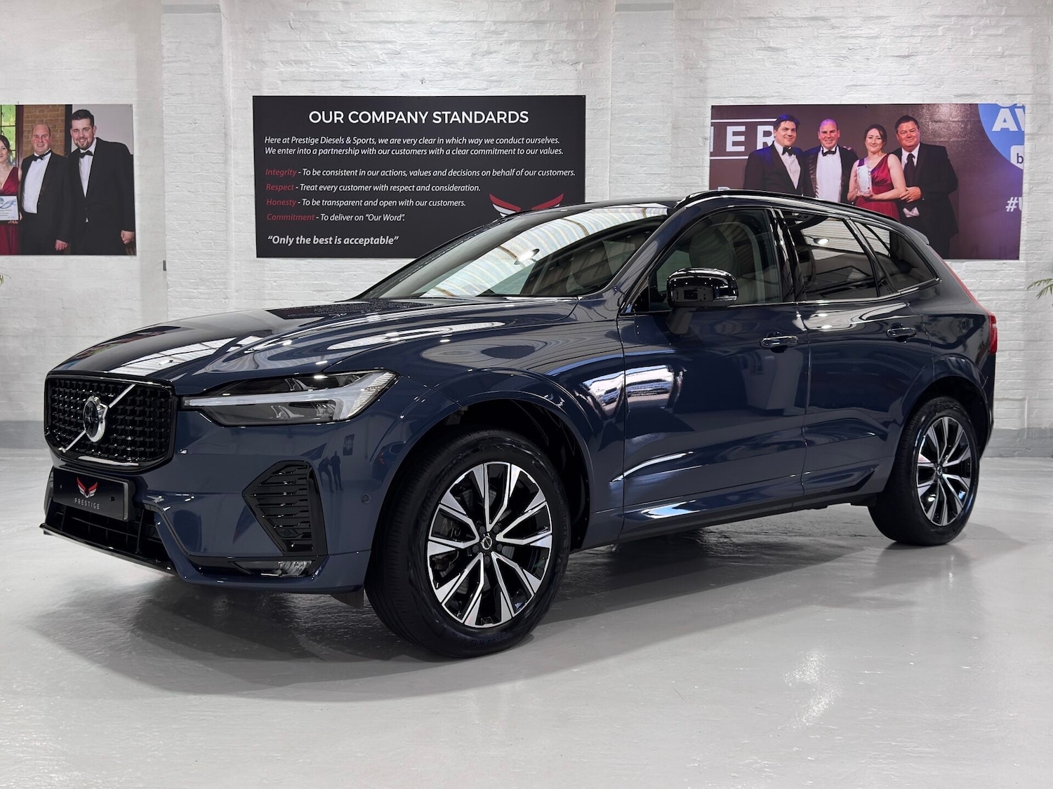 Used Volvo XC60 2023 for sale - 78122878: Photo 7