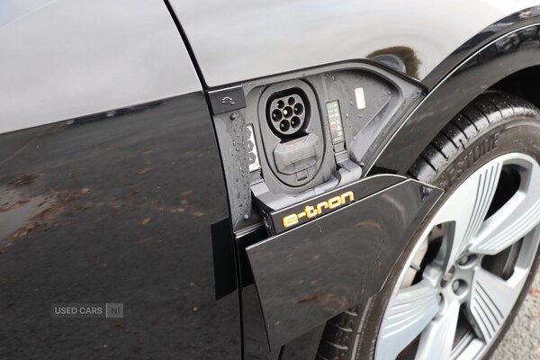 Used Audi e-tron 2022 for sale - 76473961: Photo 13