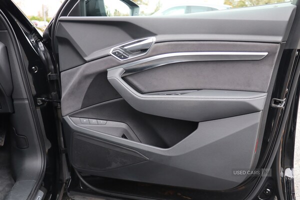 Used Audi e-tron 2022 for sale - 76473961: Photo 25