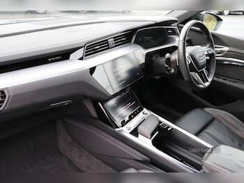 Used Audi e-tron 2022 for sale - 76473961: Photo