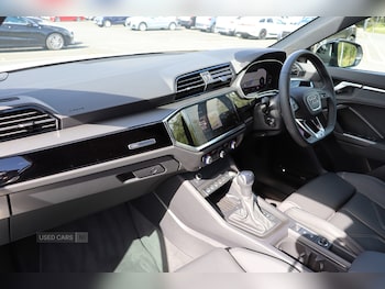 Used Audi Q3 2025 for sale - 75950257: Photo