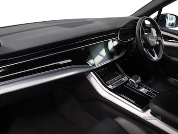 Used Audi Q7 2021 for sale - 78797570: Photo