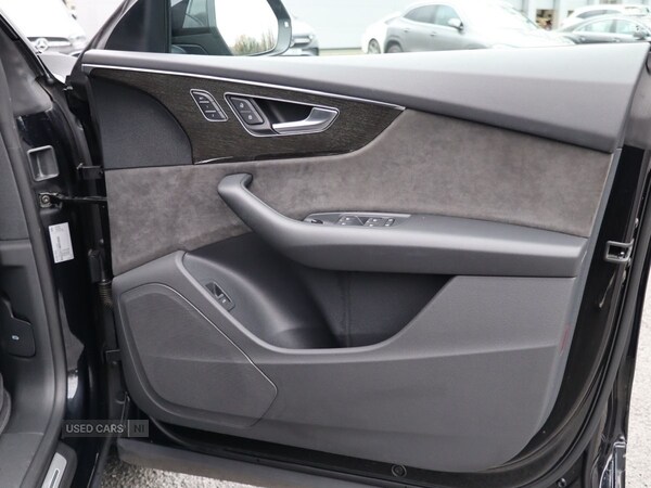 Used Audi Q8 2021 for sale - 77426307: Photo 26