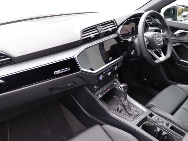 Used Audi Q3 2025 for sale - 78128361: Photo 2