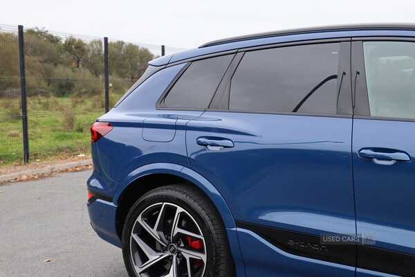 Used Audi e-tron 2024 for sale - 76308344: Photo 11