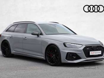 2022 - RS 4 TFSI Quattro Carbon Black 5dr Tiptronic