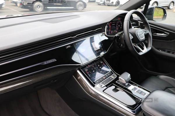 Used Audi Q7 2022 for sale - 76399859: Photo 3