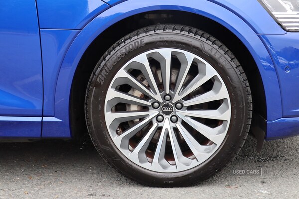 Used Audi Q8 2023 for sale - 76228230: Photo 10