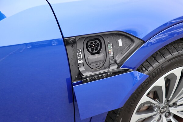 Used Audi Q8 2023 for sale - 76228230: Photo 12