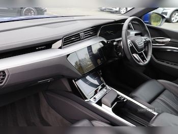 Used Audi Q8 2023 for sale - 76228230: Photo 2