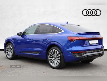 Used Audi Q8 2023 for sale - 76228230: Photo 3