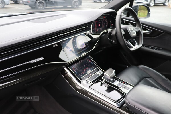 Used Audi Q7 2023 for sale - 76284668: Photo 3