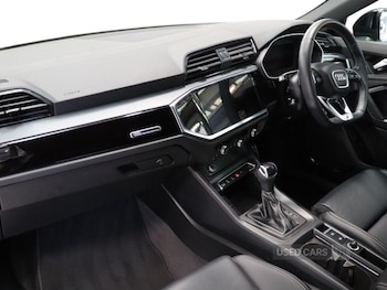 Used Audi Q3 2023 for sale - 78662939: Photo