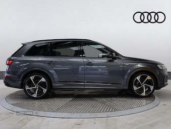 Used Audi Q7 2023 for sale - 78677127: Photo