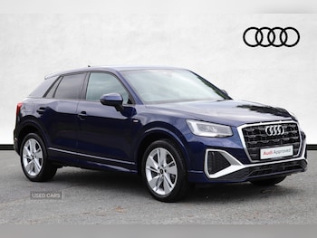 Audi - Q2