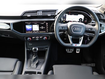 Used Audi Q3 2025 for sale - 77525608: Photo