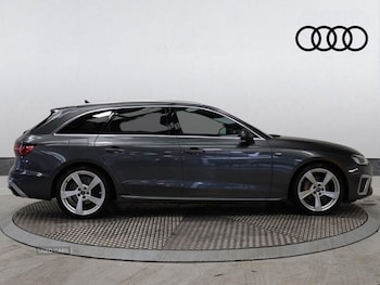 Used Audi A4 2022 for sale - 79085879: Photo