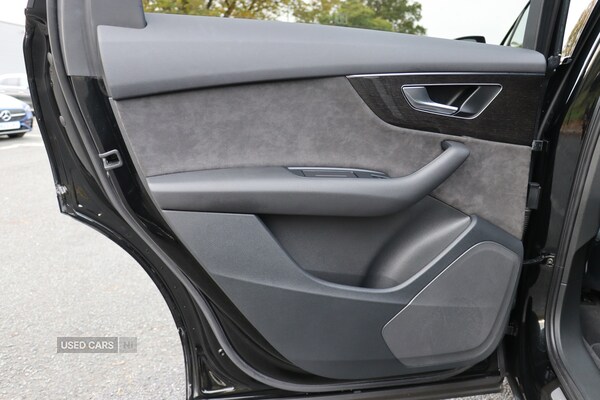 Used Audi Q7 2022 for sale - 76787169: Photo 48