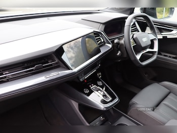 Used Audi Q4 e-tron 2024 for sale - 76014446: Photo 3