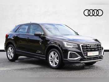 Audi - Q2