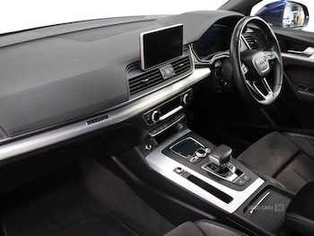Used Audi Q5 2018 for sale - 79374934: Photo