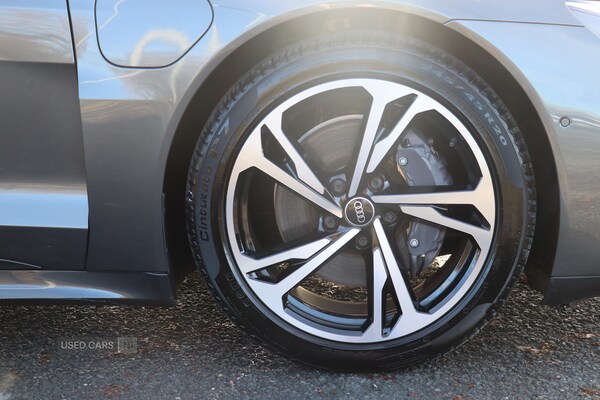 Used Audi e-tron 2023 for sale - 76702606: Photo 11