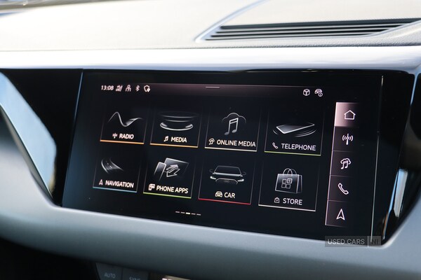 Used Audi e-tron 2023 for sale - 76702606: Photo 29