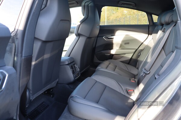 Used Audi e-tron 2023 for sale - 76702606: Photo 39