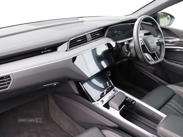 Used Audi Q8 2023 for sale - 77511571: Photo 2