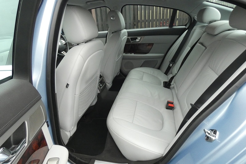 Used Jaguar XF 2010 for sale - 76163654: Photo 11