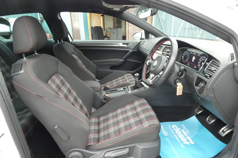 Used Volkswagen Golf 2017 for sale - 78173384: Photo 9