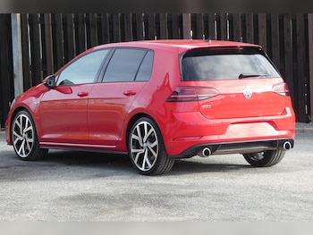 Used Volkswagen Golf 2019 for sale - 78257443: Photo