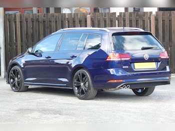 Used Volkswagen Golf 2018 for sale - 78197476: Photo