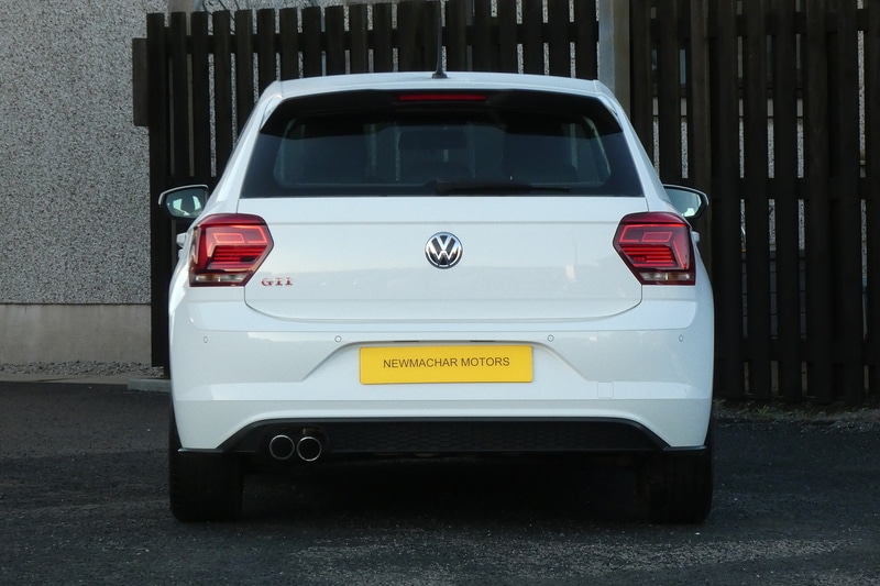 Used Volkswagen Polo 2018 for sale - 76605304: Photo 3