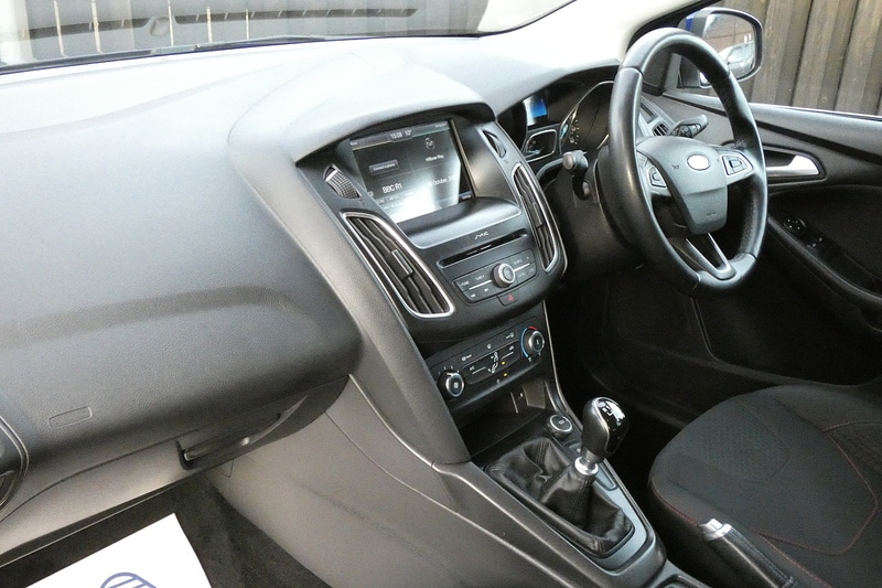 Used Ford Focus 2016 for sale - 76418015: Photo 10