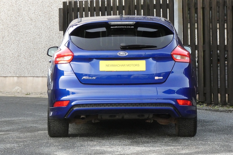 Used Ford Focus 2016 for sale - 76418015: Photo 3